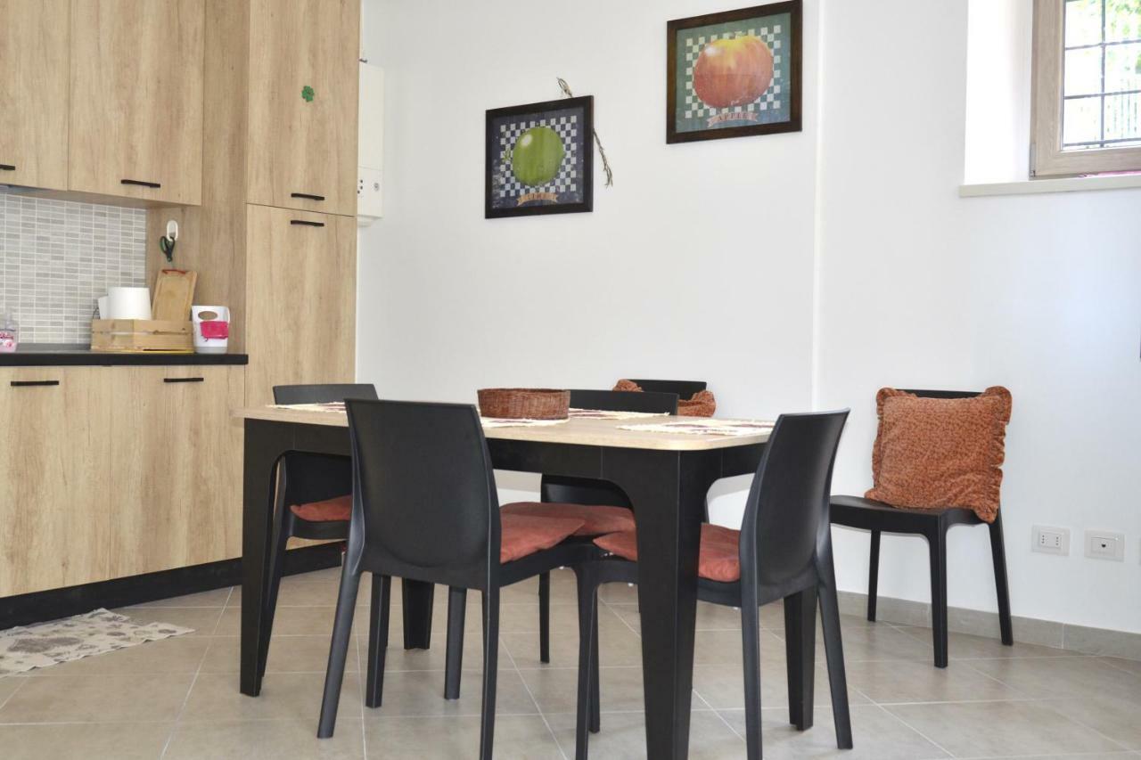 Lagoon Apartments Lazise Luaran gambar